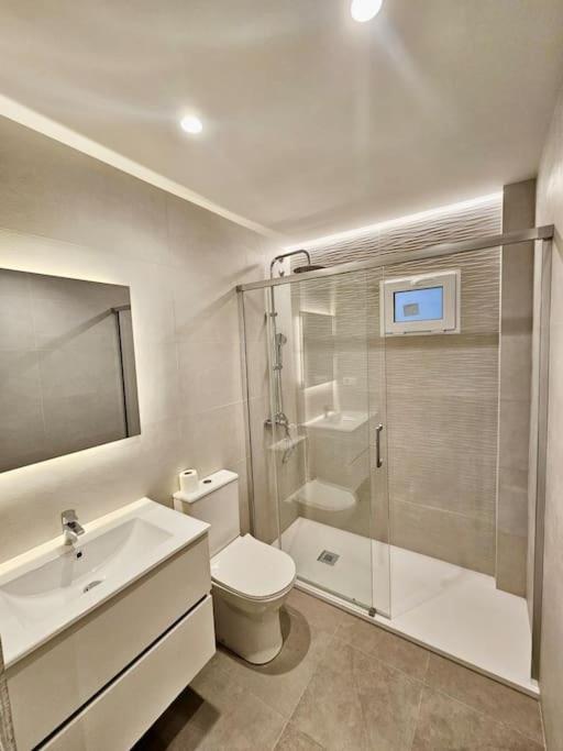 Apartamento Moderno Y Bien Ubicado Малага Екстер'єр фото