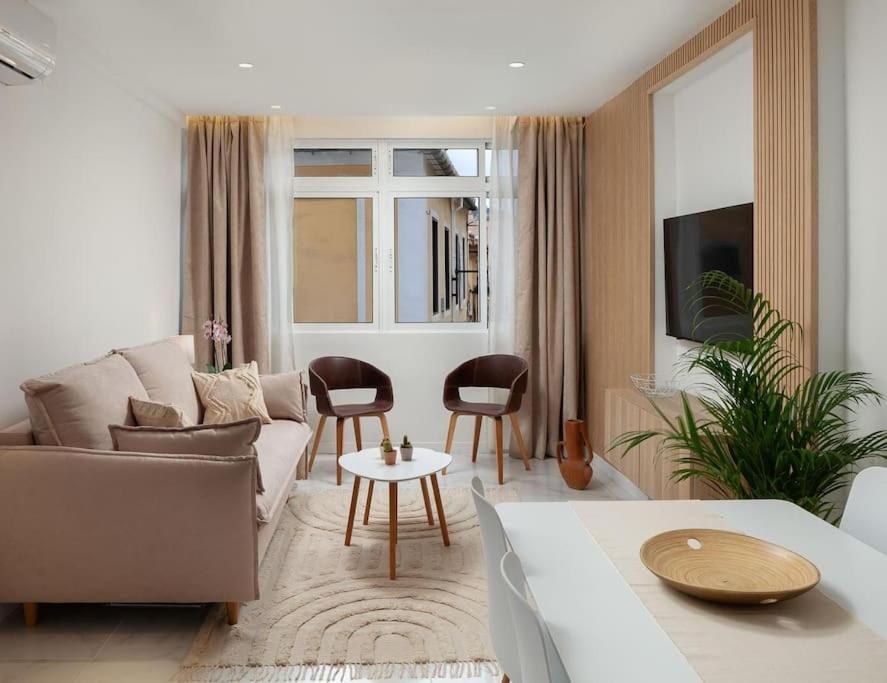 Apartamento Moderno Y Bien Ubicado Малага Екстер'єр фото